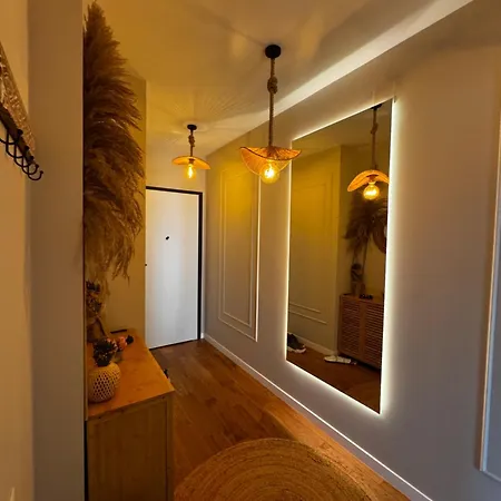 Luxury In One Cotroceni Park Апартаменти